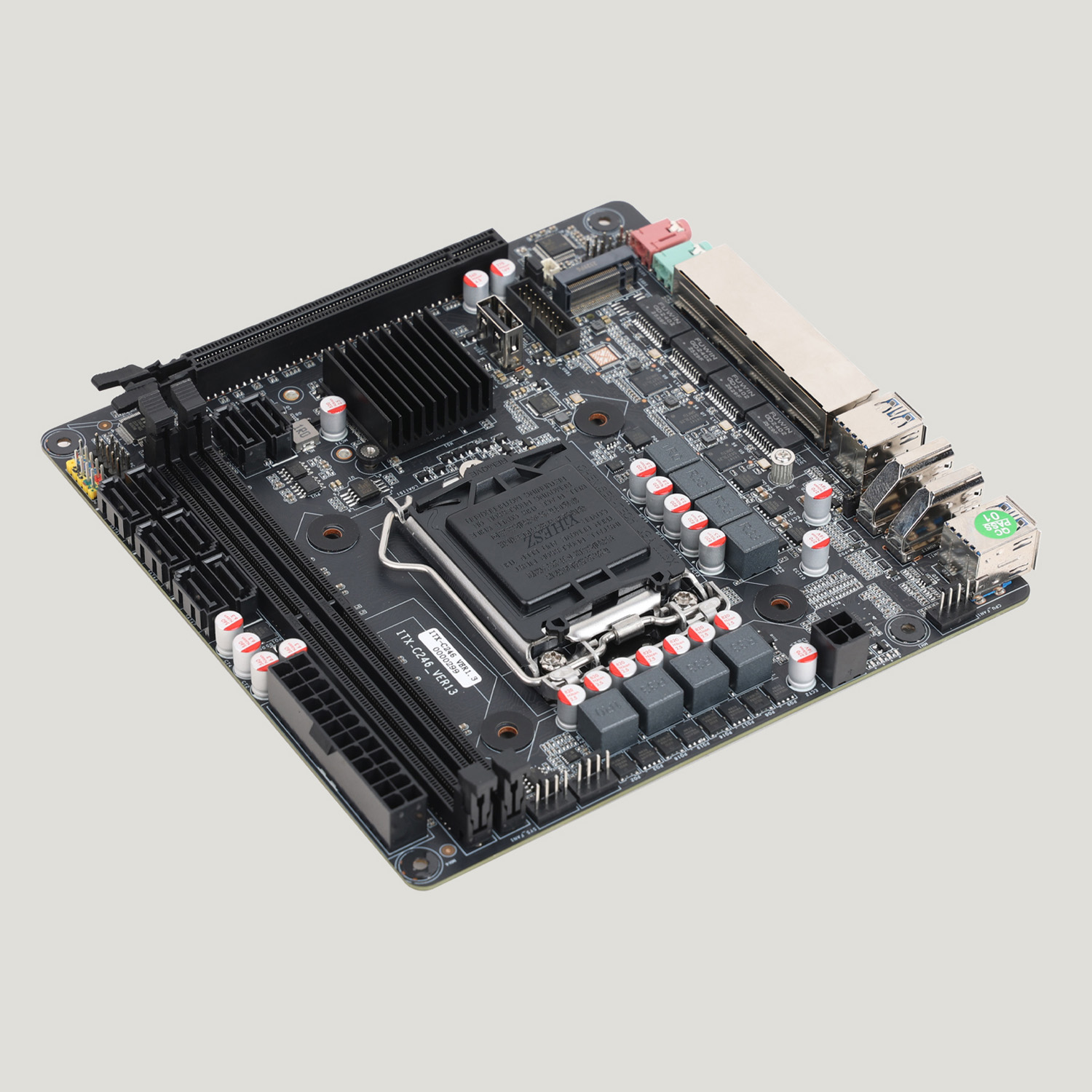 LGA1151 C246 Vpro NAS Scheda m - Nas Motherboard 8 Sata Mini Itx recensione e prezzo