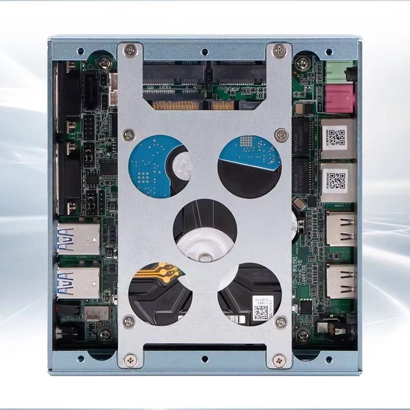 Computer industriale con proce - Fanless Industrial Pc Rs485 Core I7 recensione e prezzo